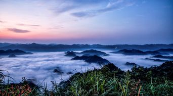 關(guān)于贊美祖國的名山大川的詩句,李白的贊美祖國名山大川的詩句,贊美祖國名山大川的詩句有哪些?